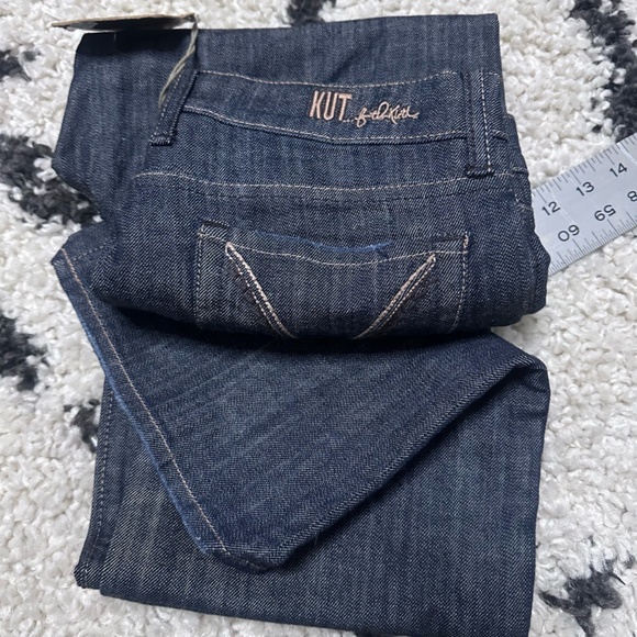 Kut Denim Mid Rise Bootcut sz 6 NWT - Picture 4 of 4